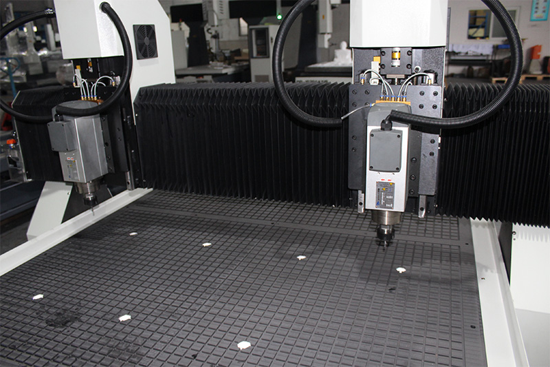 獨立雙頭木工雕刻機(jī)