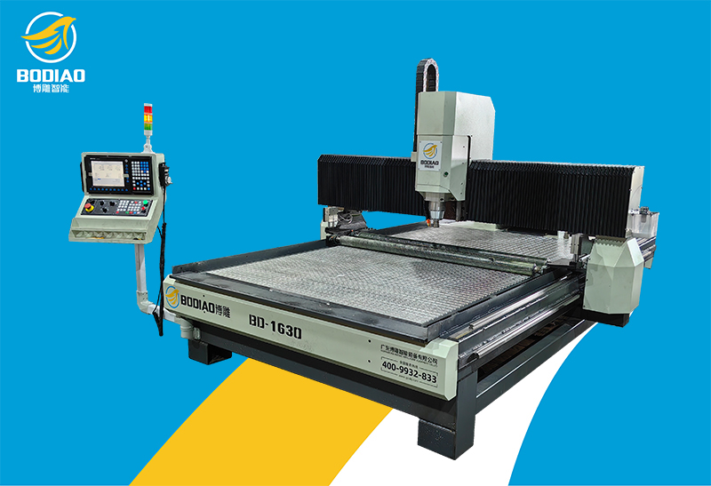 BD-1630鋁材精雕機(jī)帶刀庫(kù)壓輪