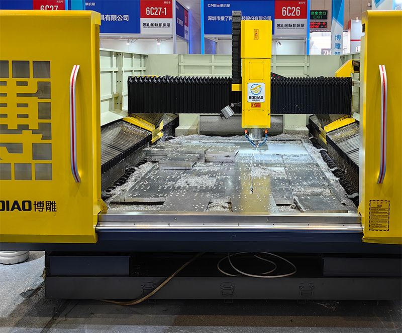 全鑄件龍門精雕機(jī)